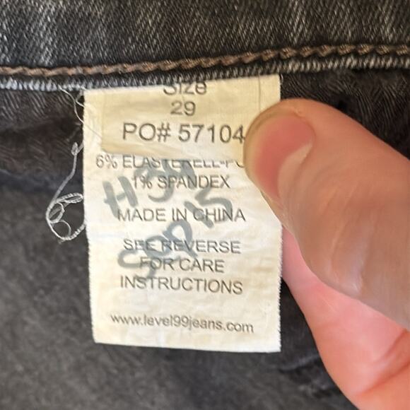 Level 99 Women's Sienna Tomboy Jean Gray Wash Size 29 - Picture 7 of 8